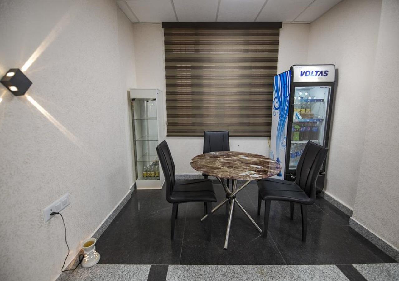 K G Residency Airport Hotell Jaipur Eksteriør bilde